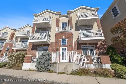 7706 Marine Rd #121, North Bergen, NJ 07047