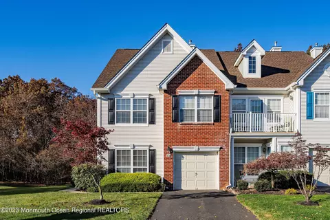 124 Daniele Dr, Ocean, NJ 07712
