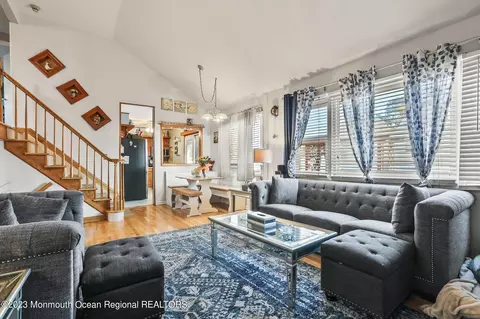 22 Farmbrook Dr, Old Bridge, NJ 08857 photo 13