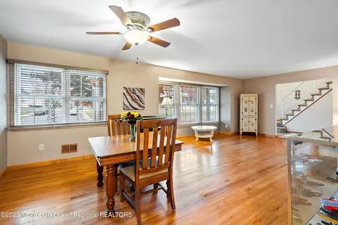 40 S Longview Rd, Howell, NJ 07731 photo 5