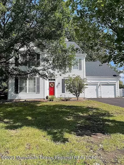 1 Bernadette Rd, Morganville, NJ 07751