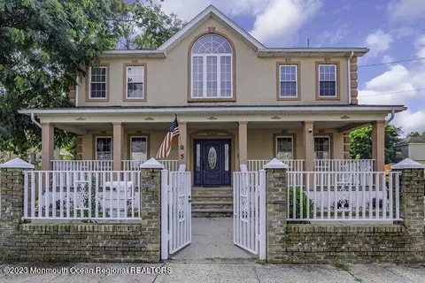 5 Atlantic Ave, Keansburg, NJ 07734