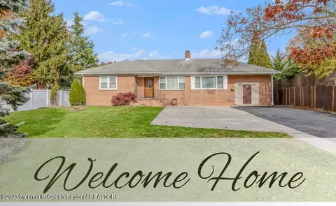 6 Truman Ave, Parlin, NJ 08859