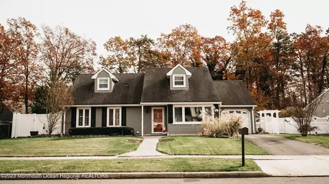 570 Leawood Ave, Toms River, NJ 08755