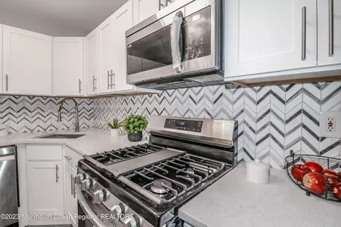 332 Yorktown Dr, Forked River, NJ 08731 photo 23
