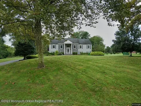 65 Tulip Ln, Colts Neck, NJ 07722