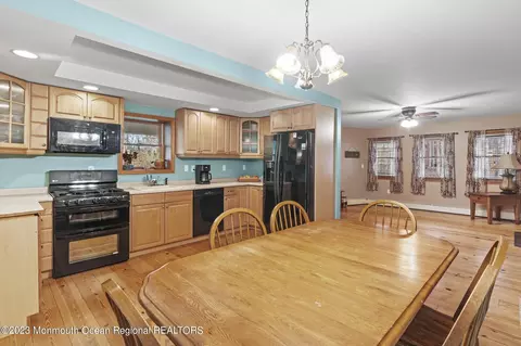 622 Pine St, Jackson, NJ 08527 photo 7