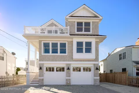 18 E Sand Dune Ln, Long Beach Township, NJ 08008