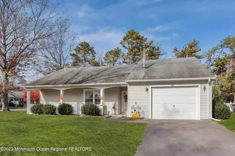 1502 Clearview St, Forked River, NJ 08731