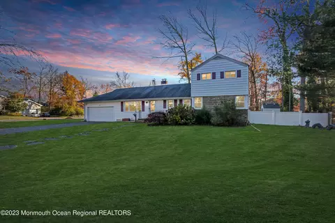 600 Wildwood Rd, Allenhurst, NJ 07711
