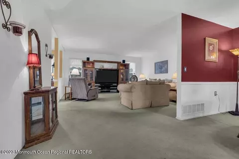 23 Kent Dr, Forked River, NJ 08731 photo 6