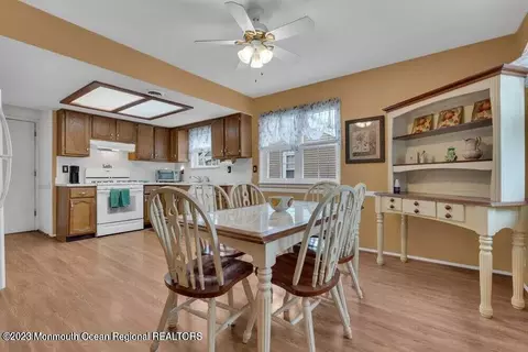 23 Kent Dr, Forked River, NJ 08731 photo 10