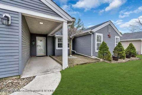 23 Kent Dr, Forked River, NJ 08731 photo 4