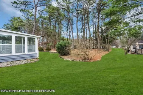 23 Kent Dr, Forked River, NJ 08731 photo 32