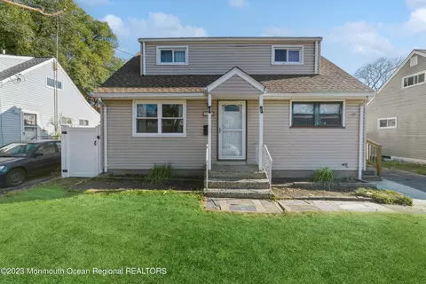 316 Morgan Ave, Old Bridge, NJ 08857