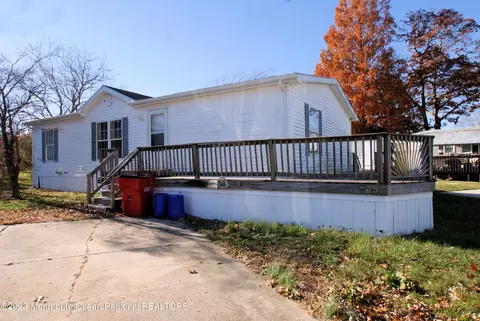2528 Tilton Rd #TRLR 35, Egg Harbor Twp, NJ 08234