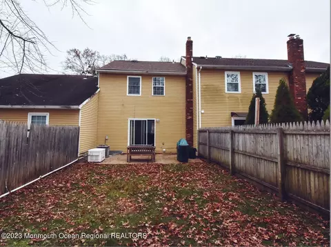 36 Townsend Dr, Matawan, NJ 07747 photo 34