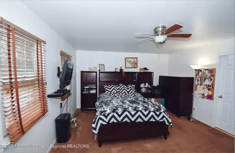 36 Townsend Dr, Matawan, NJ 07747 photo 19