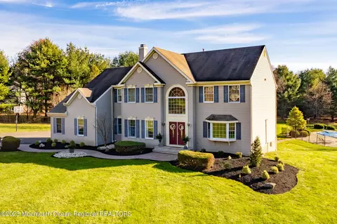 20 Van Hise Dr, Millstone, NJ 08535
