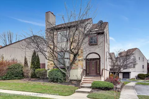 212 Silver Ln, Old Bridge, NJ 08857