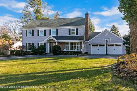 99 Lewis Point Rd, Fair Haven, NJ 07704