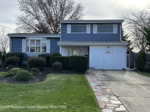 141 Throckmorton Ln, Old Bridge, NJ 08857