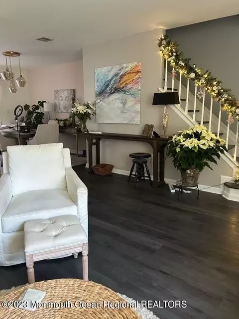 20 Stirrup Ct #9, Tinton Falls, NJ 07753