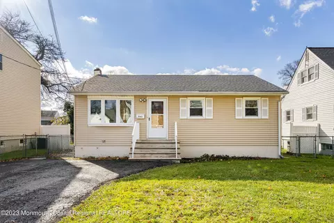 363 Beverly Dr, Keyport, NJ 07735