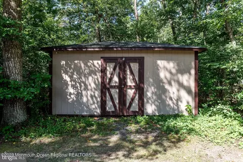 4 Steuben Ct, Forked River, NJ 08731 photo 98