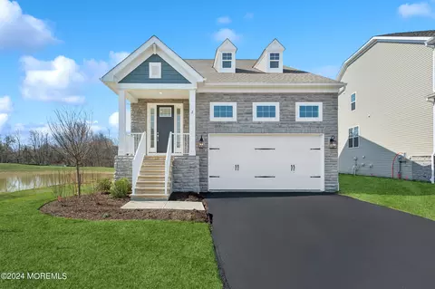 2 Melody Ln, Freehold, NJ 07728