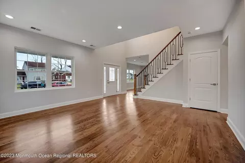 55 Walnut St, Edison, NJ 08817 photo 5