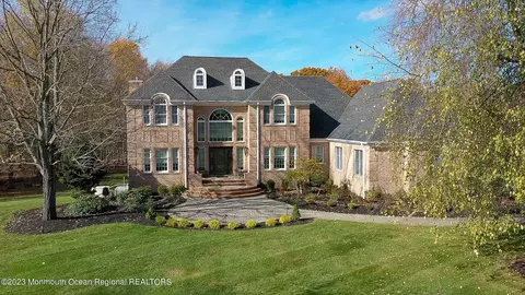 5 Victorian Way, Colts Neck, NJ 07722