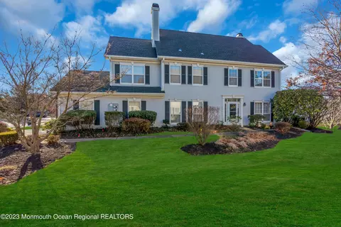 26 S Manor Ct, Wall, NJ 07719