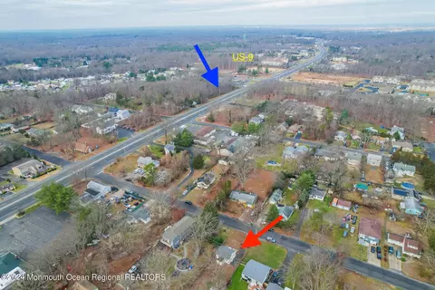 18 E 2nd St, Howell, NJ 07731 photo 24