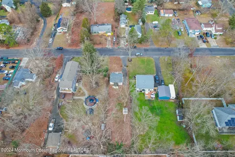 18 E 2nd St, Howell, NJ 07731 photo 23