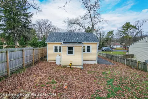 18 E 2nd St, Howell, NJ 07731 photo 15