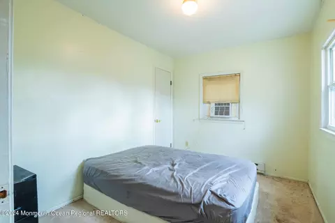 18 E 2nd St, Howell, NJ 07731 photo 10