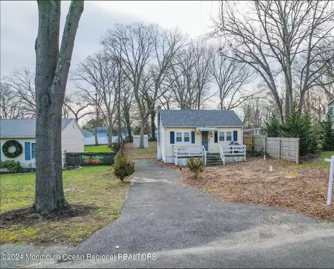 18 E 2nd St, Howell, NJ 07731 photo 21