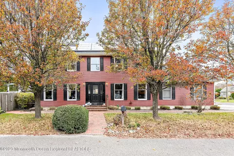 125 Cox Ave, Tuckerton, NJ 08087