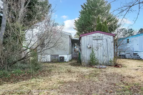 21 Larisa Ln, Jackson, NJ 08527 photo 18