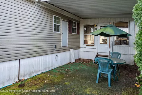 21 Larisa Ln, Jackson, NJ 08527 photo 17