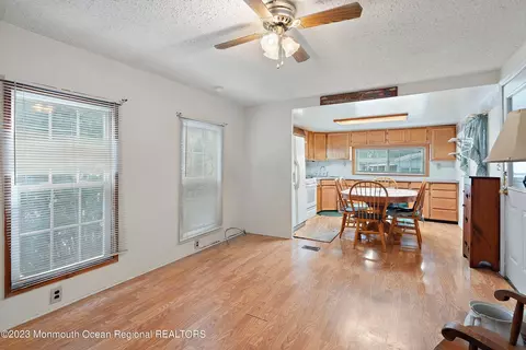 21 Larisa Ln, Jackson, NJ 08527 photo 6