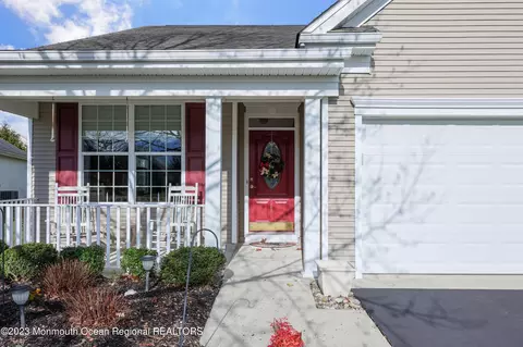 11 Heath Ln, Jackson, NJ 08527 photo 2