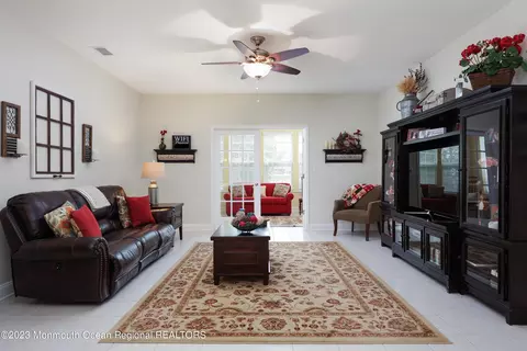 11 Heath Ln, Jackson, NJ 08527 photo 10