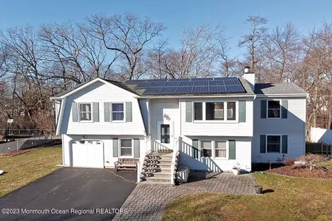 43 Eric Dr, Howell, NJ 07731 photo 33