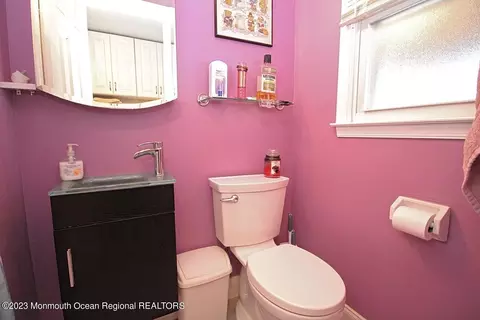 43 Eric Dr, Howell, NJ 07731 photo 26