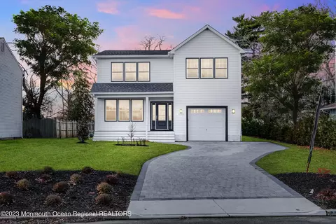 2223 Old Mill Rd, Spring Lake Heights, NJ 07762