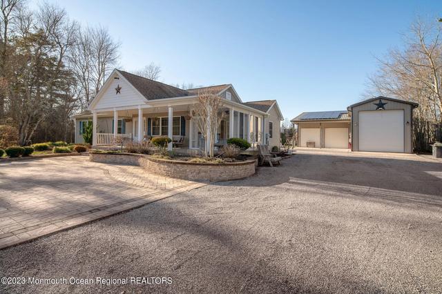 79 Ridgeway Ave, West Creek, NJ 08092