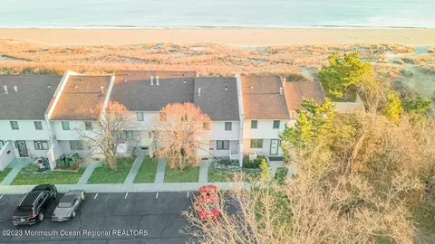 165 Shore Blvd #22, Keansburg, NJ 07734