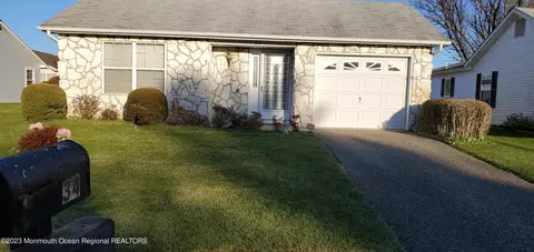 34 Mansfield Dr, Brick, NJ 08724